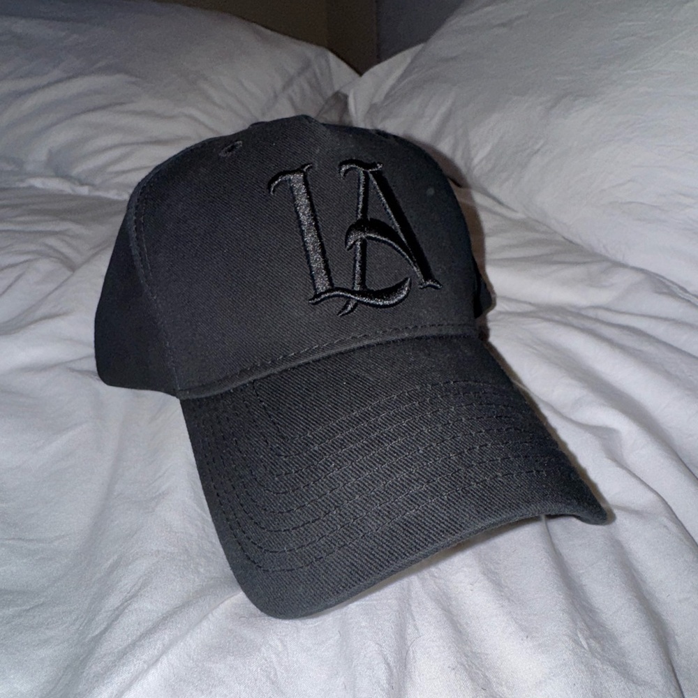 Black LA Cap